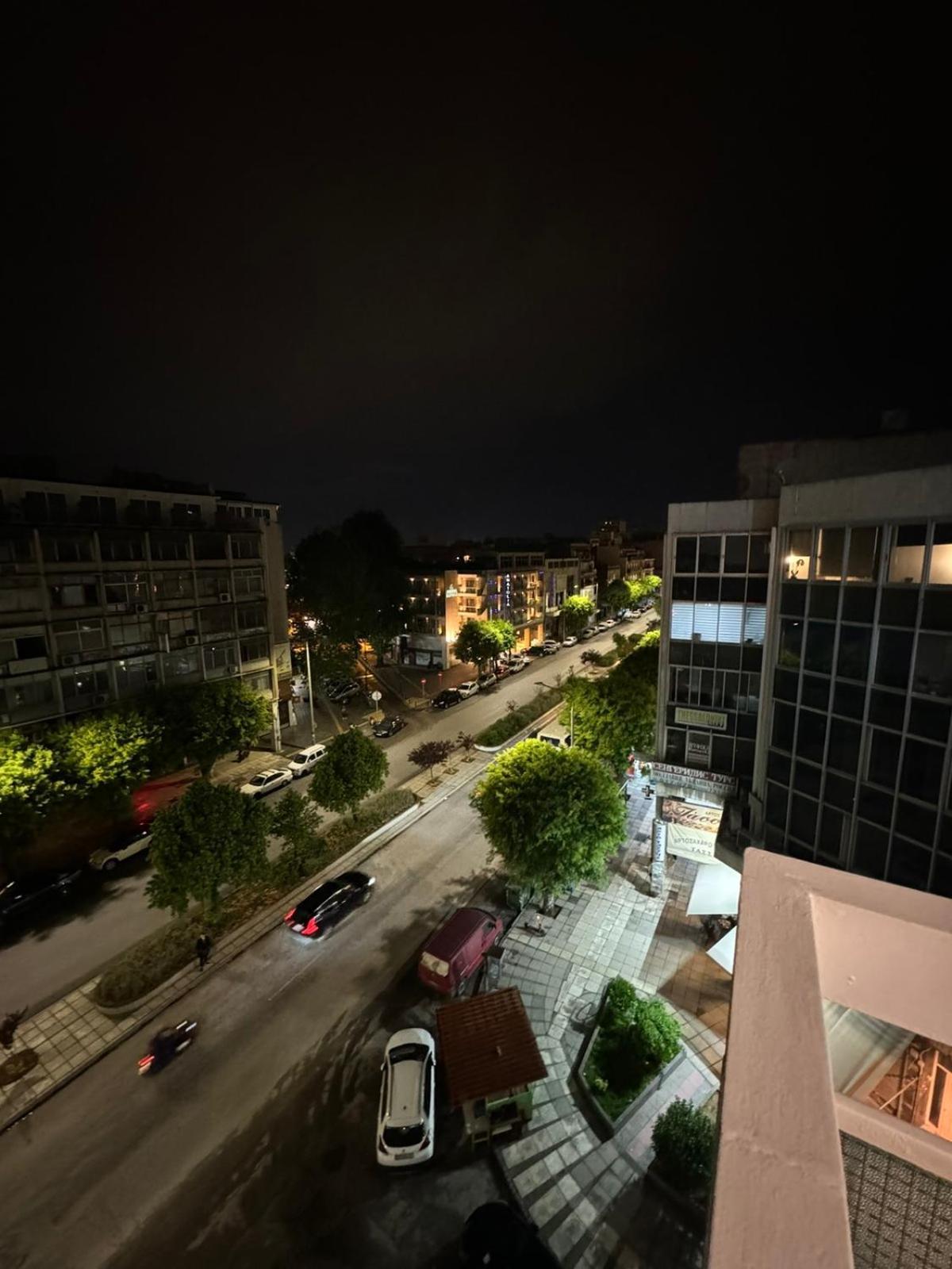 Be My Guest-Your Urban Stay Thessaloníki Exteriör bild